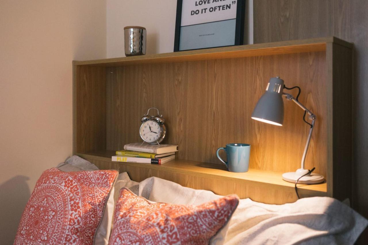 Iq Dorchester House In Bournemouth Bagian luar foto